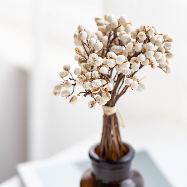 natura dried white fowers bouquet for wedding party home decor christmass day vaentines day gift fashion new products
natura dried white fowers bouquet for wedding party home decor christmass day vaentines day gift fashion new products