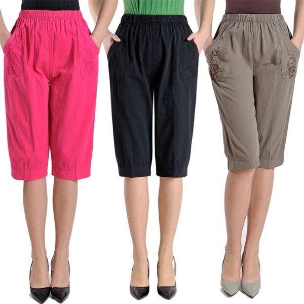 plus size middle aged women high waist straight pants fashion solid color loose calf length casual summer female s 210925, Black;white
plus size middle aged women high waist straight pants fashion solid color loose calf length casual summer female s 210925, Black;white