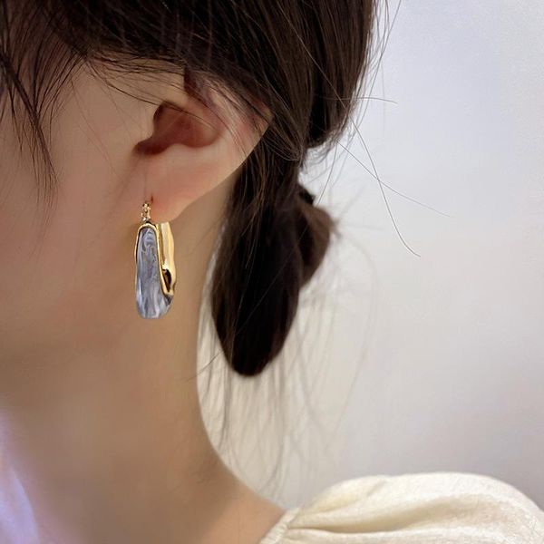 hoop & huggie 2021 arrival korean style resin big earrings for women luxury u-shaped piercing simple fashion jewelry, Golden;silver
hoop & huggie 2021 arrival korean style resin big earrings for women luxury u-shaped piercing simple fashion jewelry, Golden;silver