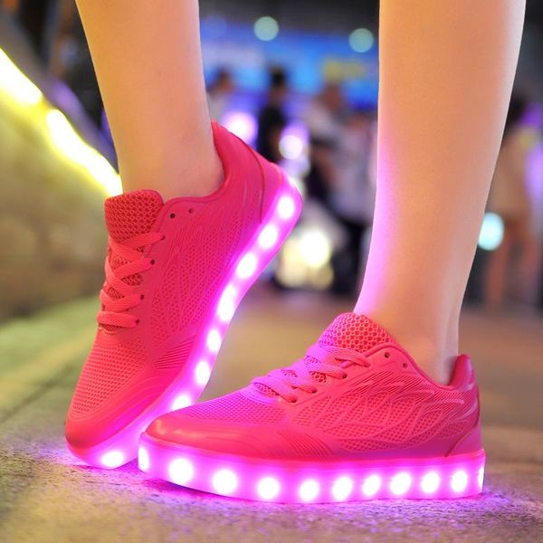 sneakers 2021 usb charger glowing lighted shoes for boy&girl casual led children slippers luminous sole, Black;red
sneakers 2021 usb charger glowing lighted shoes for boy&girl casual led children slippers luminous sole, Black;red