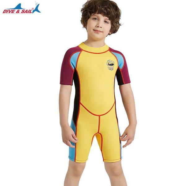 one-piece suits 2.5mm boys one piece neoprene short sleeved surfing wetsuits children snorkeling sunscreen warm diving clothes bathing swims
one-piece suits 2.5mm boys one piece neoprene short sleeved surfing wetsuits children snorkeling sunscreen warm diving clothes bathing swims