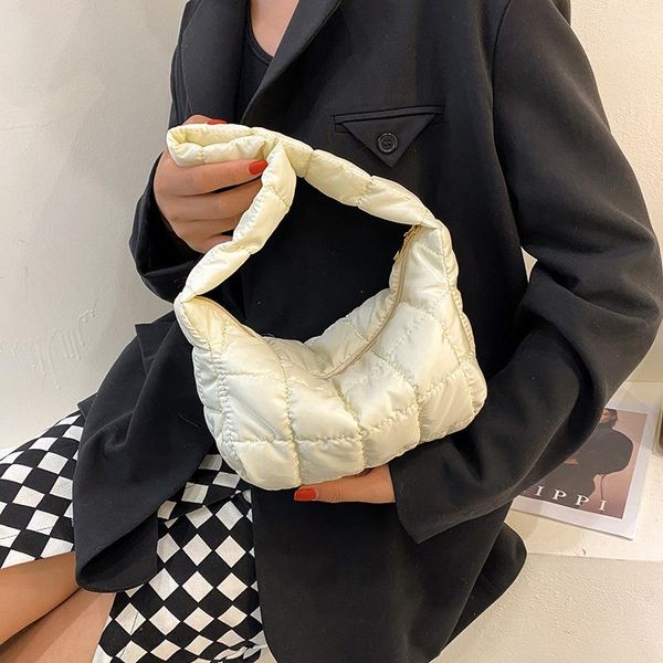 evening bags casual hobos bag for women down cotton shoulder fashion designer handbags space pad feather armpit travel shopping tote
evening bags casual hobos bag for women down cotton shoulder fashion designer handbags space pad feather armpit travel shopping tote