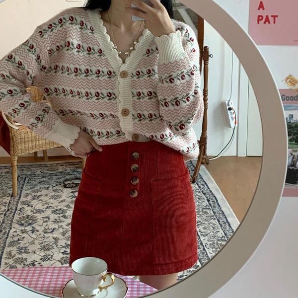 sweaters autumn winter v-neck knitted sweaters lady vintage floral thick knit sweater female fashion loose pullovers, White;black
sweaters autumn winter v-neck knitted sweaters lady vintage floral thick knit sweater female fashion loose pullovers, White;black