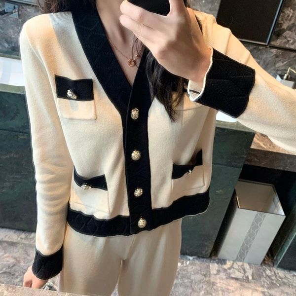 spring casual knitting suits womenpant elegant v neck long sleeve loose knitted sweater crop wide leg ankle length pants, White
spring casual knitting suits womenpant elegant v neck long sleeve loose knitted sweater crop wide leg ankle length pants, White