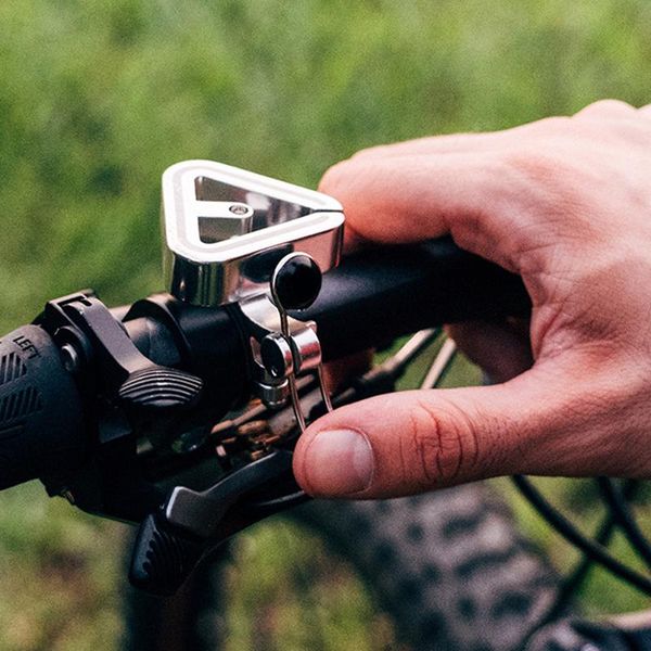 bike horns bicycle bells aluminum alloy innovative loud for adults and children mc889
bike horns bicycle bells aluminum alloy innovative loud for adults and children mc889