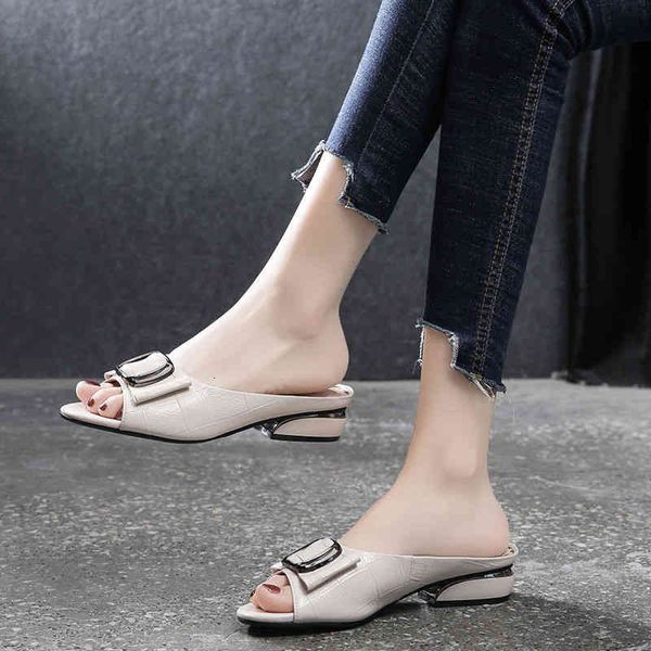 sandals designer peep toe metal decoration buckle shallow square heel slippers party korean style women slides plus size q7ji, Black
sandals designer peep toe metal decoration buckle shallow square heel slippers party korean style women slides plus size q7ji, Black