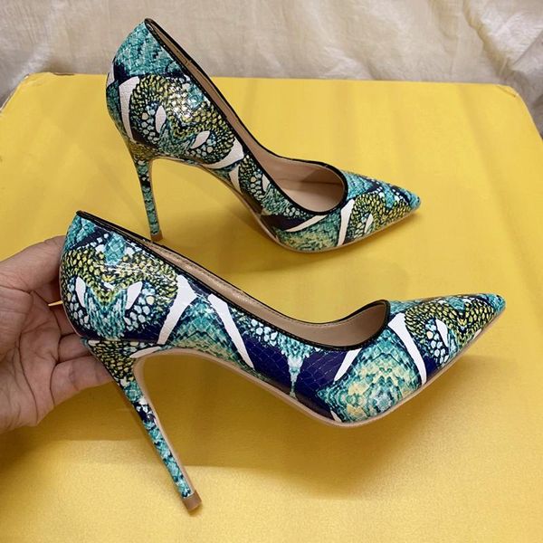 dress shoes 2021 fashion women lady green python patent leather poined toes high heels pumps high-heeled, Black
dress shoes 2021 fashion women lady green python patent leather poined toes high heels pumps high-heeled, Black