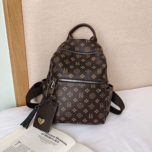 luxury brand 2021 new fashion backpack wild large-capacity retro ladies shoulder purses and handbags luxury designer
luxury brand 2021 new fashion backpack wild large-capacity retro ladies shoulder purses and handbags luxury designer