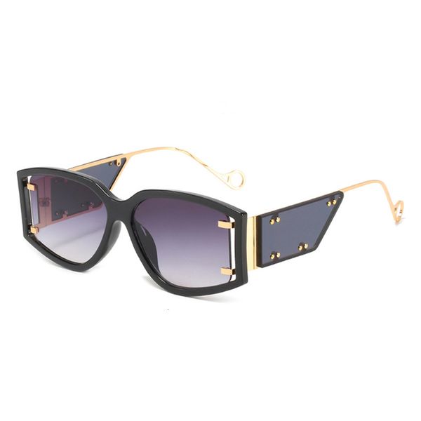 sunglasses 2021 european and american fashion trend retro style black personality funny, White;black
sunglasses 2021 european and american fashion trend retro style black personality funny, White;black