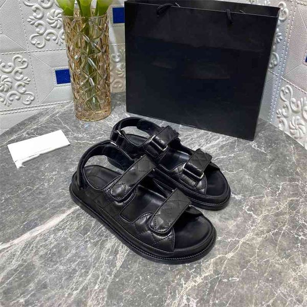 leather thick-soled mini-flat roman sandal 2021 women's summer black go with web celebrity velcro flat
leather thick-soled mini-flat roman sandal 2021 women's summer black go with web celebrity velcro flat