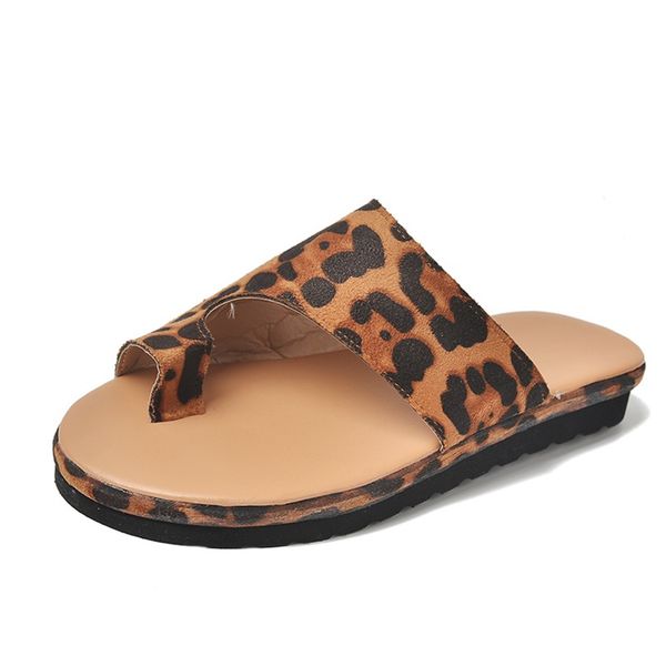 women designer sandals thick bottom platform slippers open toe flip flops arrival beach leather flip-flops fashion europe cork leopard color, Black
women designer sandals thick bottom platform slippers open toe flip flops arrival beach leather flip-flops fashion europe cork leopard color, Black