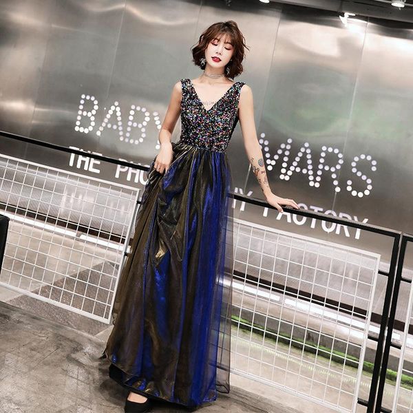 colorful bling sequins lady banquet long dresses temperament slim formal prom gown v-neck wedding party pleated dress ethnic clothing, Red
colorful bling sequins lady banquet long dresses temperament slim formal prom gown v-neck wedding party pleated dress ethnic clothing, Red
