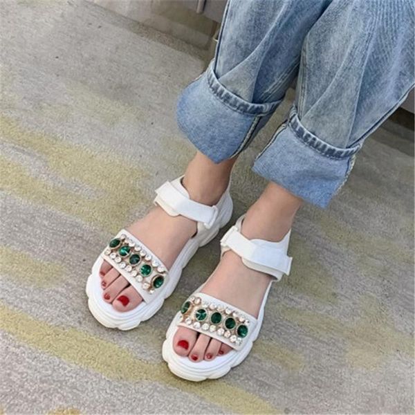 summer est female soft comfort flat platform sandals hook crystal daily walk beach shoes women black white 34-45
summer est female soft comfort flat platform sandals hook crystal daily walk beach shoes women black white 34-45