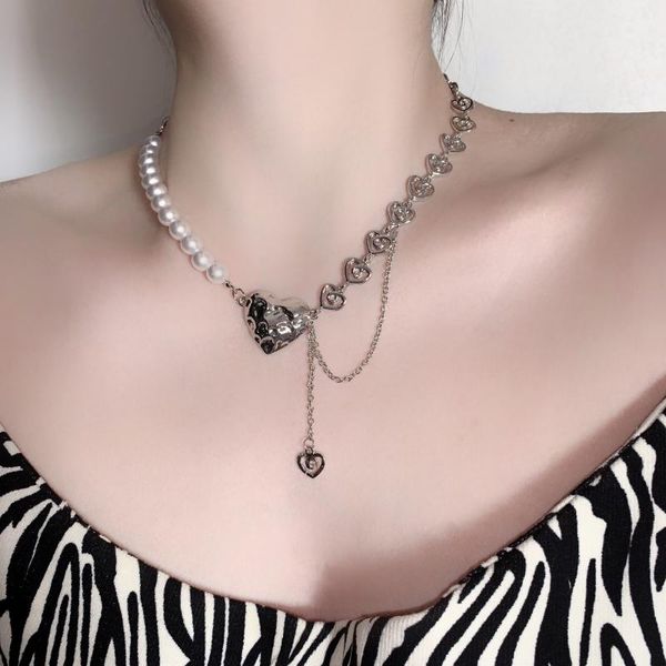 pendant necklaces chains butterfly pearl necklace stitching love 2021 female ins cold wind clavicle chain wholesale jewlery, Silver
pendant necklaces chains butterfly pearl necklace stitching love 2021 female ins cold wind clavicle chain wholesale jewlery, Silver