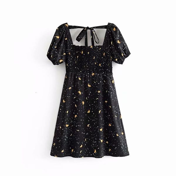 dresses a6# summer 2021 new feng shui fruit printed square collar slim chiffon dress, Black;gray
dresses a6# summer 2021 new feng shui fruit printed square collar slim chiffon dress, Black;gray