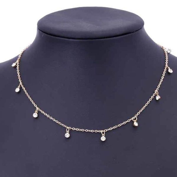lovely korean simple alloy necklace choker rhinestone pendant adjustable chain wedding jewelry for women girls chains, Silver
lovely korean simple alloy necklace choker rhinestone pendant adjustable chain wedding jewelry for women girls chains, Silver