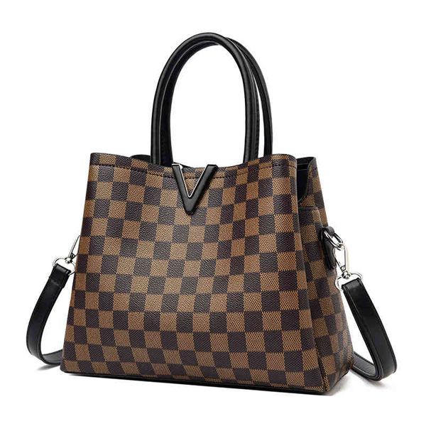 80% store online large capacity bag female letter pattern shopping single shoulder diagonal cross tote bag fashion trendy hand wholesale
80% store online large capacity bag female letter pattern shopping single shoulder diagonal cross tote bag fashion trendy hand wholesale