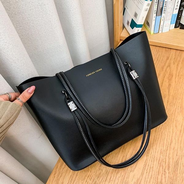 evening bags solid color 2 pcs/set big pu leather handbag for women designer large capacity tote lady 2021 winter shoulder shopping bag
evening bags solid color 2 pcs/set big pu leather handbag for women designer large capacity tote lady 2021 winter shoulder shopping bag