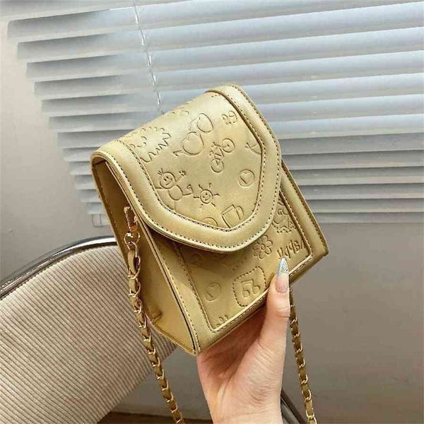 handbagnet red foreign style women 2021 new fashion versatile ins messenger mobile phone popular chain small square baggg bag
handbagnet red foreign style women 2021 new fashion versatile ins messenger mobile phone popular chain small square baggg bag