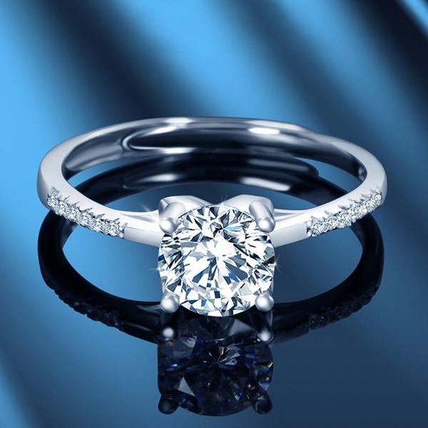 cluster rings s925 pure silver kramosan stone diamond ring female trendy personality niche design for women moissanite, Golden;silver
cluster rings s925 pure silver kramosan stone diamond ring female trendy personality niche design for women moissanite, Golden;silver