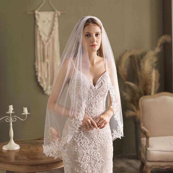 v683 wedding veil lace appliqued soft tulle bridal white headdress with hair comb for bride 110*150cm, Black
v683 wedding veil lace appliqued soft tulle bridal white headdress with hair comb for bride 110*150cm, Black