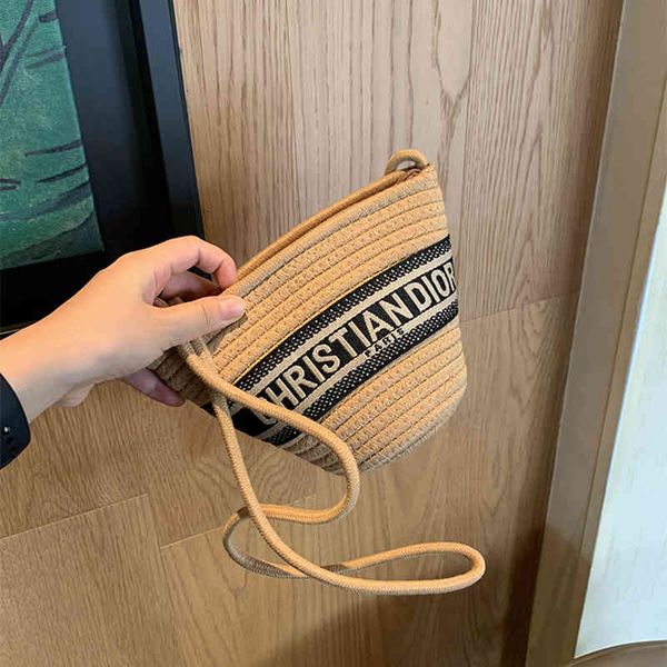 luxury herme handbags storage d family's same straw woven women's 2021 new korean fashion one shoulder messenger fashion
luxury herme handbags storage d family's same straw woven women's 2021 new korean fashion one shoulder messenger fashion