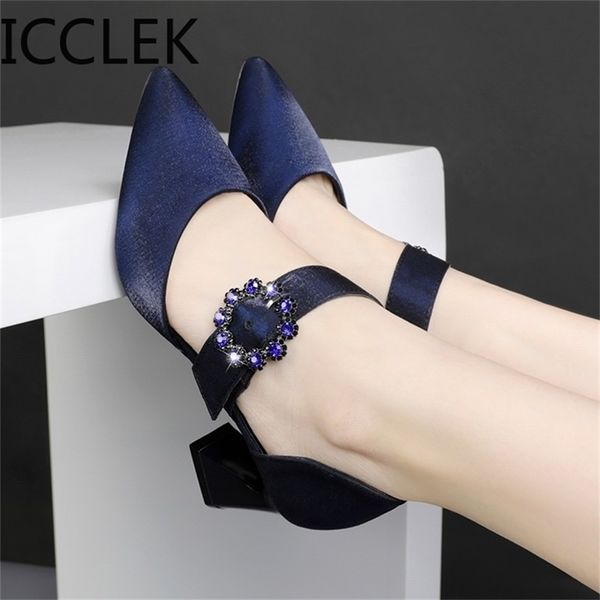 crystal square heel woman mules slingback mary janes shoes luxury brand women pumps a088 211123, Black
crystal square heel woman mules slingback mary janes shoes luxury brand women pumps a088 211123, Black