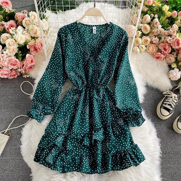 casual dresses chic vintage polka dot printed chiffon mini dress women v neck ruffles patchwork high waist streetwear female, Black;gray
casual dresses chic vintage polka dot printed chiffon mini dress women v neck ruffles patchwork high waist streetwear female, Black;gray
