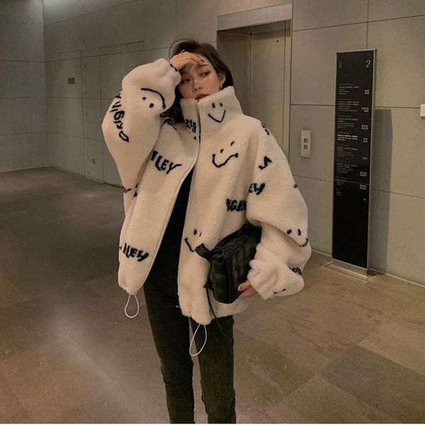 women's trench coats lamb velvet jacket winter 2021 style, thick, letters, loose fashion korean version, plush, Tan;black
women's trench coats lamb velvet jacket winter 2021 style, thick, letters, loose fashion korean version, plush, Tan;black