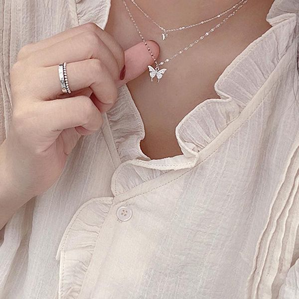 pendant necklaces 2021 flash butterfly double necklace for women simple design crystal clavicle chain elegant wedding jewelry gifts, Silver
pendant necklaces 2021 flash butterfly double necklace for women simple design crystal clavicle chain elegant wedding jewelry gifts, Silver