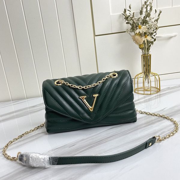 woman one-shoulder messenger bags wallet dinner bag chain handbag luggage tag high-quality leather coin purse
woman one-shoulder messenger bags wallet dinner bag chain handbag luggage tag high-quality leather coin purse