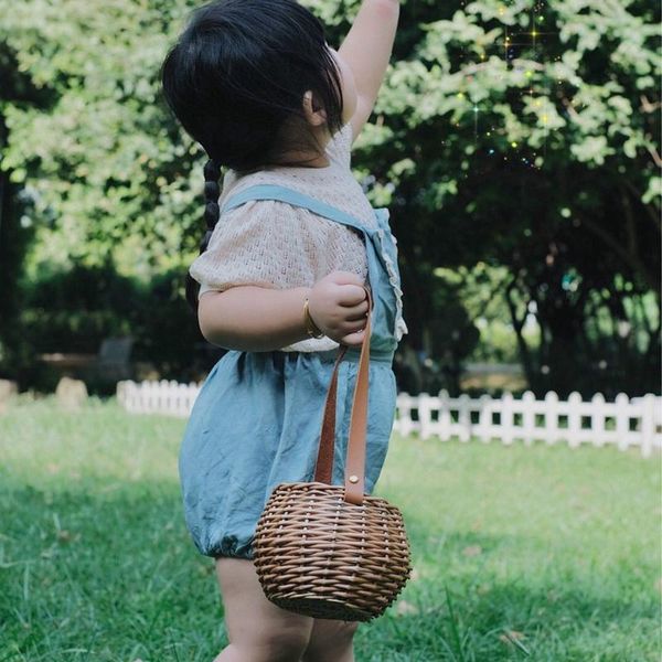 storage baskets children's small rattan bag cute hand-woven picking basket baby shoulder fashion bags
storage baskets children's small rattan bag cute hand-woven picking basket baby shoulder fashion bags