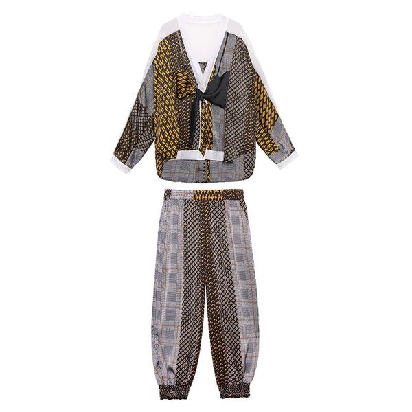 women's two piece pants summer women long sleeve splice loose v-neck coat and 2 sets streetwear plus size casual harem jacket outfit, White
women's two piece pants summer women long sleeve splice loose v-neck coat and 2 sets streetwear plus size casual harem jacket outfit, White