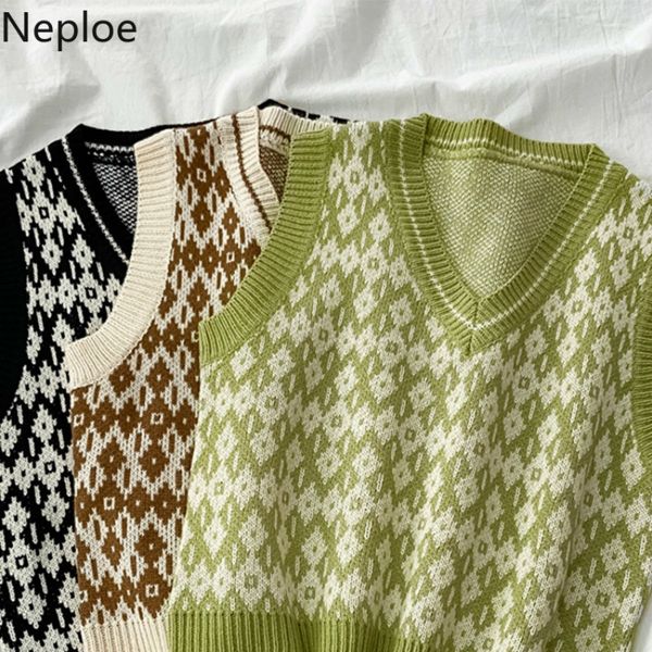 neploe fashion plaid knitted sweater vest women v-neck sleeveless knitwear pullovers fall clothes short jumper tank coat 210422, White;black
neploe fashion plaid knitted sweater vest women v-neck sleeveless knitwear pullovers fall clothes short jumper tank coat 210422, White;black