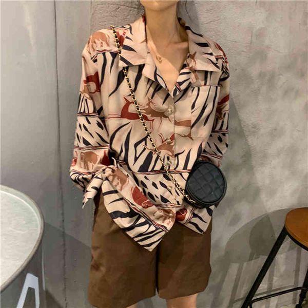 arrival spring summer korea female fashion long turn-down collar loose shirts vintage women's blouses s132, White
arrival spring summer korea female fashion long turn-down collar loose shirts vintage women's blouses s132, White