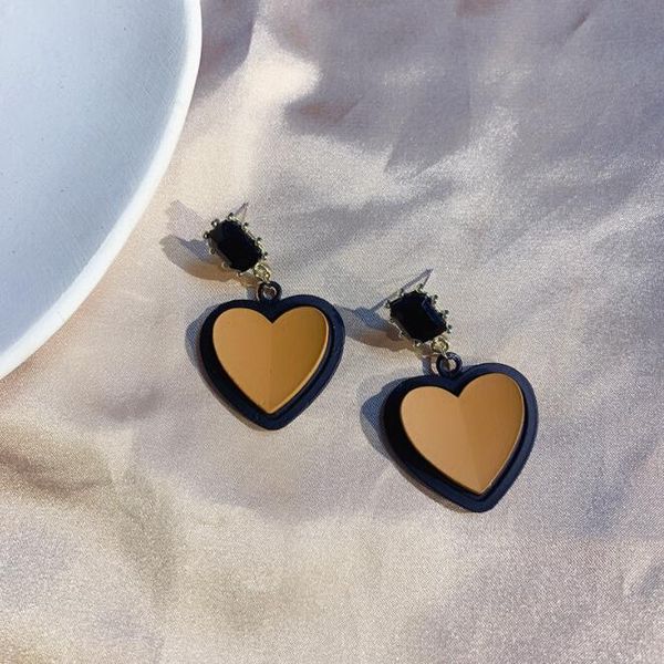 2021 fashion all-match love design charm earrings party to send lovers, ladies, high-end jewelry, no fading, Golden
2021 fashion all-match love design charm earrings party to send lovers, ladies, high-end jewelry, no fading, Golden