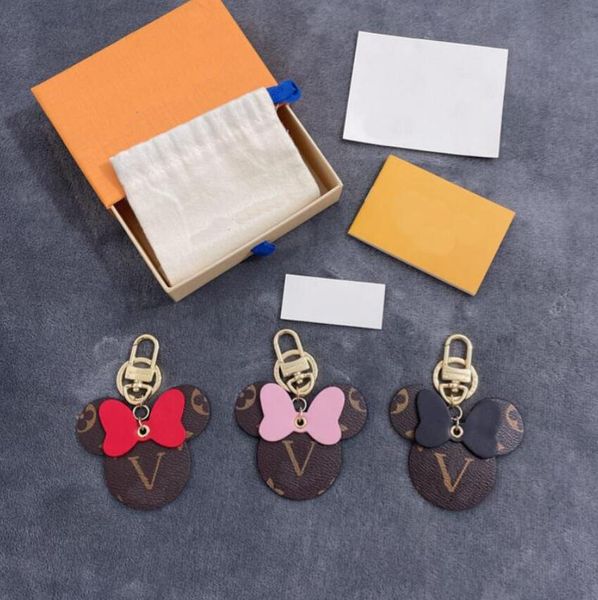 2022 fashion designer brand letter printing car keychains bag pendant charm jewelry cartoon key ring holder for women men pu leather keys ch, Silver
2022 fashion designer brand letter printing car keychains bag pendant charm jewelry cartoon key ring holder for women men pu leather keys ch, Silver