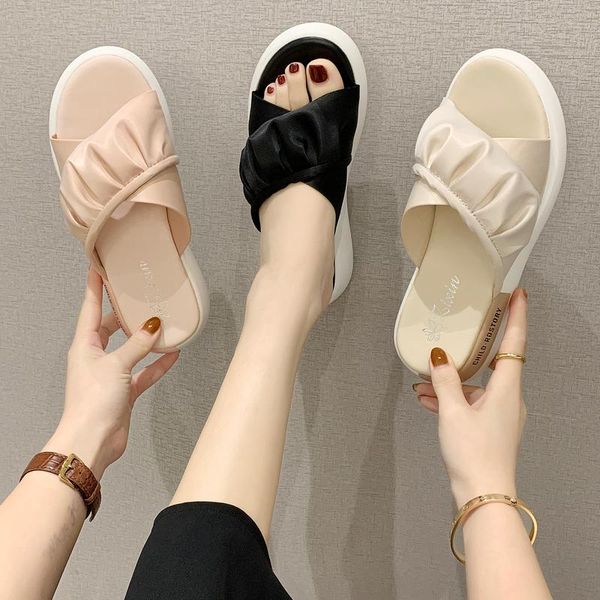 slippers 2021 women's shoes summer flip-flops women wear thick soles fashion match everything, Black
slippers 2021 women's shoes summer flip-flops women wear thick soles fashion match everything, Black