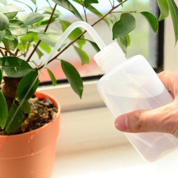 150ml practical garden succulents plant beak dropper watering bottle alcohol kettle potted plants bonsai flower gardening tool equipments
150ml practical garden succulents plant beak dropper watering bottle alcohol kettle potted plants bonsai flower gardening tool equipments