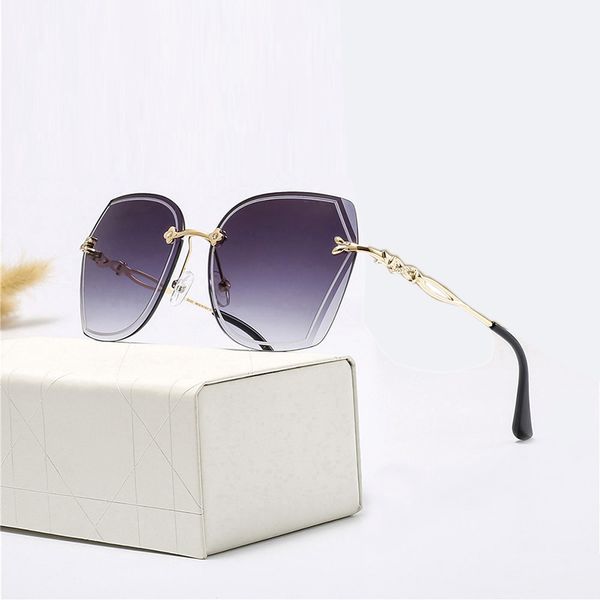 color crystal trimmed rimless sunglasses women retro polygonal colorful eyeglasses large frame lens cutting process exquisite glasses wholes, White;black
color crystal trimmed rimless sunglasses women retro polygonal colorful eyeglasses large frame lens cutting process exquisite glasses wholes, White;black