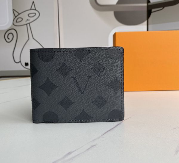 2021 fashion flowers designer wallets luxurys men women leather bags classic letters key coin purse original box plaid card holder m60895a, Red;black
2021 fashion flowers designer wallets luxurys men women leather bags classic letters key coin purse original box plaid card holder m60895a, Red;black