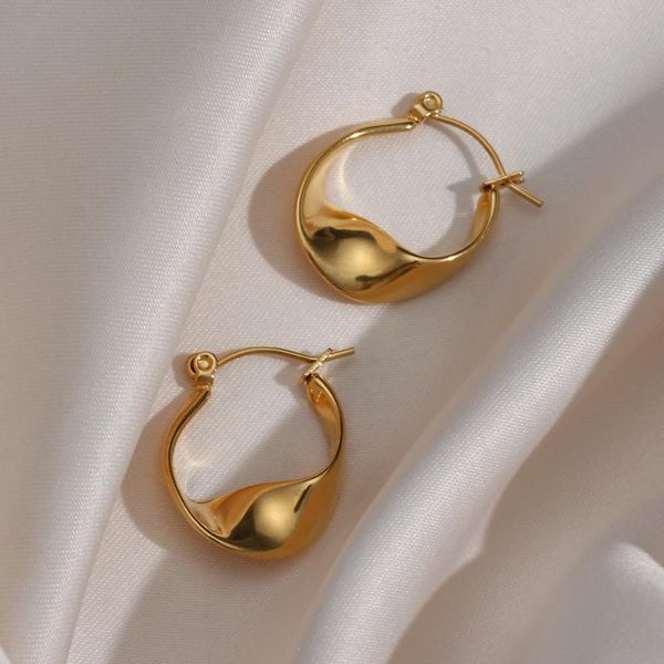 hoop & huggie 2021 tarnish titanium steel delicate small wave earrings for women ladies mini twisted 18k gold plated earring, Golden;silver
hoop & huggie 2021 tarnish titanium steel delicate small wave earrings for women ladies mini twisted 18k gold plated earring, Golden;silver