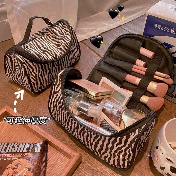 zebra pattern large-capacity travel portable toilet bag waterproof cosmetic women necessaries make up case wash toiletry bags & cases
zebra pattern large-capacity travel portable toilet bag waterproof cosmetic women necessaries make up case wash toiletry bags & cases
