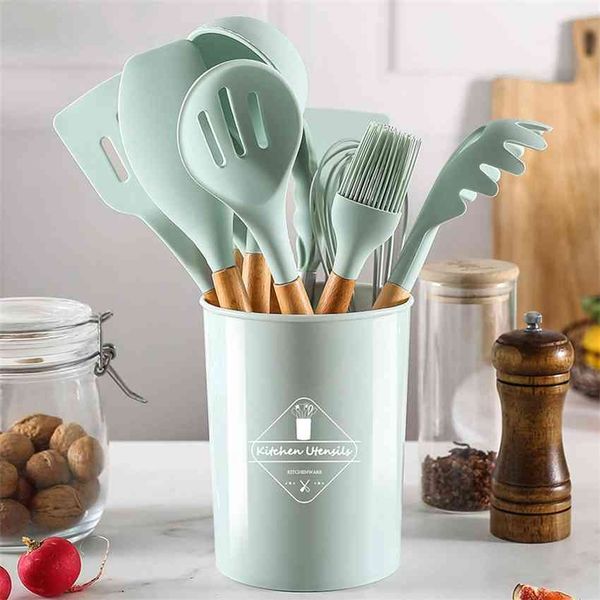 factory10fghandle silicone 12 sets of color wooden non stick pot high temperature cooking shovel spoon baking kitchenware set
factory10fghandle silicone 12 sets of color wooden non stick pot high temperature cooking shovel spoon baking kitchenware set