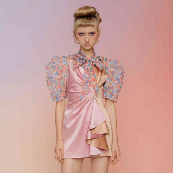 tracksuits two piece set women outfit fashion ruffles sleeve floral printed mesh blouse + satin strapless mini suit, Gray
tracksuits two piece set women outfit fashion ruffles sleeve floral printed mesh blouse + satin strapless mini suit, Gray