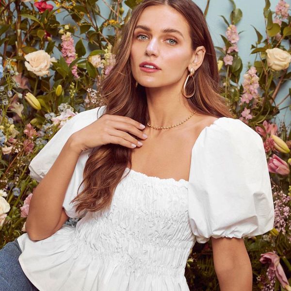women's t-shirt summer european and american temperament square collar bubble sleeve pleated ruffled backless short shirt female, White
women's t-shirt summer european and american temperament square collar bubble sleeve pleated ruffled backless short shirt female, White
