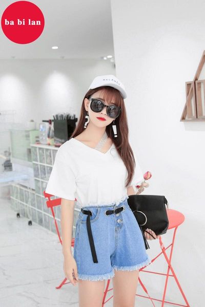 women's jeans 2021 arrival casual summer denim women shorts high waists fur-lined leg-openings plus size short, Blue
women's jeans 2021 arrival casual summer denim women shorts high waists fur-lined leg-openings plus size short, Blue