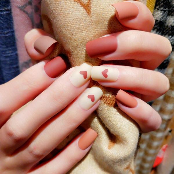 24pcs/set solid color love print fake nails detachable waterproof press on cute style false decorations1, Red;gold
24pcs/set solid color love print fake nails detachable waterproof press on cute style false decorations1, Red;gold