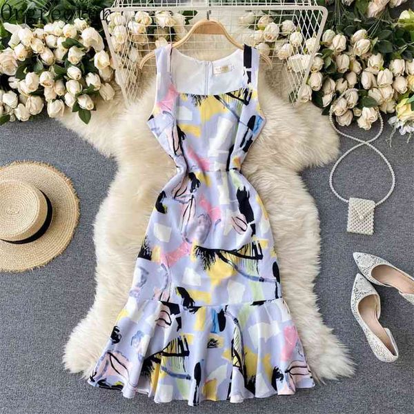 korean summer fashion graffiti print bodycon dress vestidos women's square collar slim sleeveless vest ruffled mermaid 210602, Black;gray
korean summer fashion graffiti print bodycon dress vestidos women's square collar slim sleeveless vest ruffled mermaid 210602, Black;gray