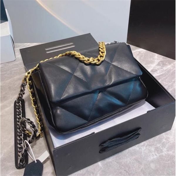 ss21 classic mini 19 series flap bag luxurys desingers vintage messenger multi pochette lambskin 7 colors 25c crossbody shoulder shiny handb
ss21 classic mini 19 series flap bag luxurys desingers vintage messenger multi pochette lambskin 7 colors 25c crossbody shoulder shiny handb